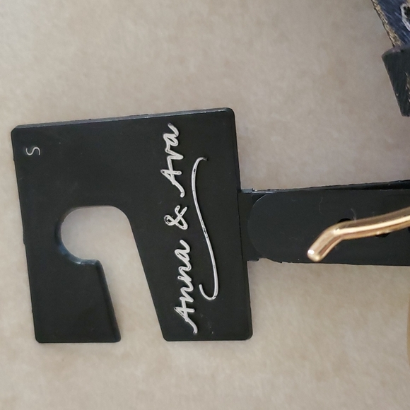 Ana and ava waist bag  NWT, leopard print w/ gold studs - Picture 7 of 7